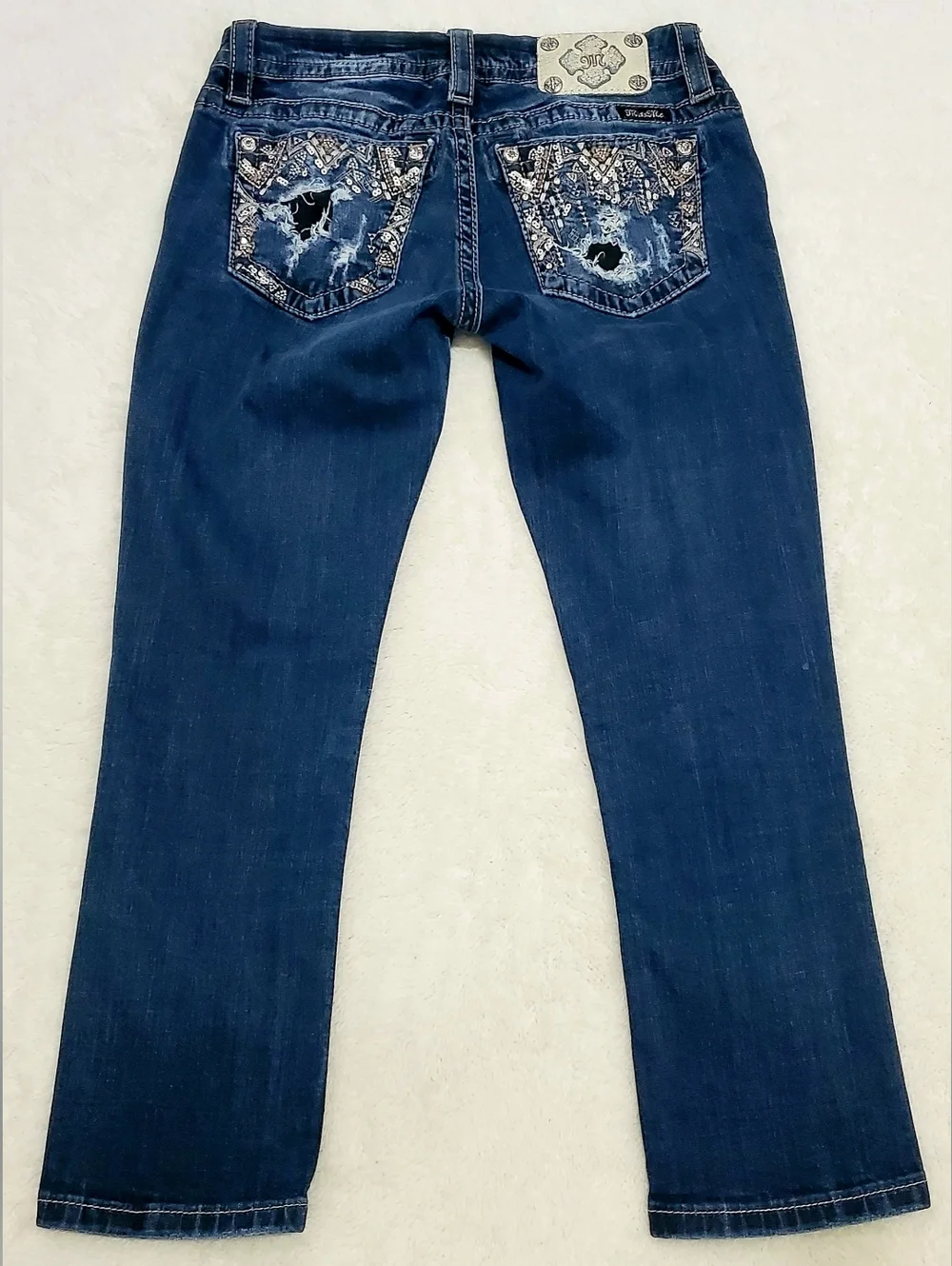 ♦️Miss Me Curvy Mid-Rise Crop Jeans Style# ME8343VC♦️ - Picture 2 of 6